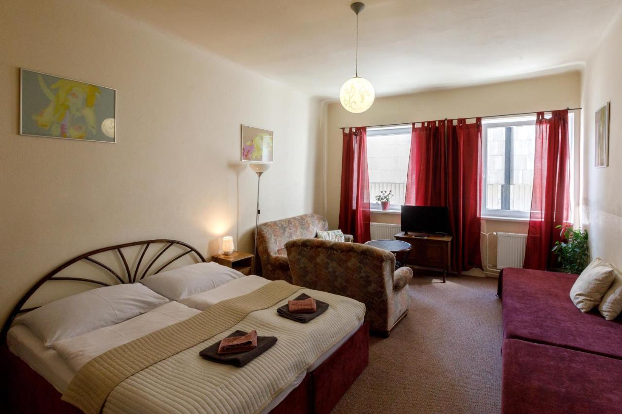 Hotel Atlas Ceske Budejovice Exterior photo
